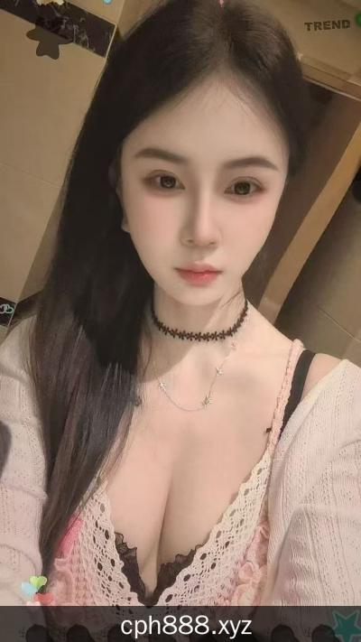 武汉骚逼小甜甜