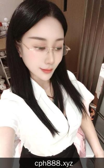 苏西御姐范女王