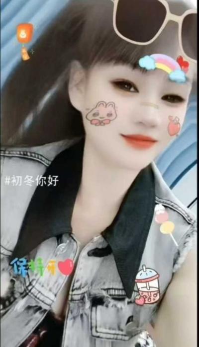 白云新人性感诱惑服务-小白兔