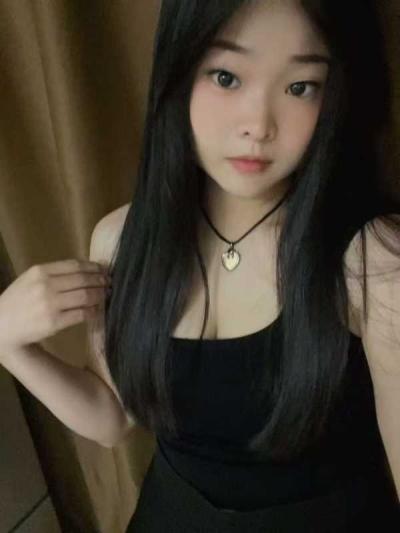 白云初次下海00后嫩妹-小雅