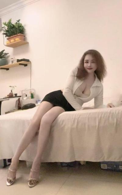 邻家巨乳少妇