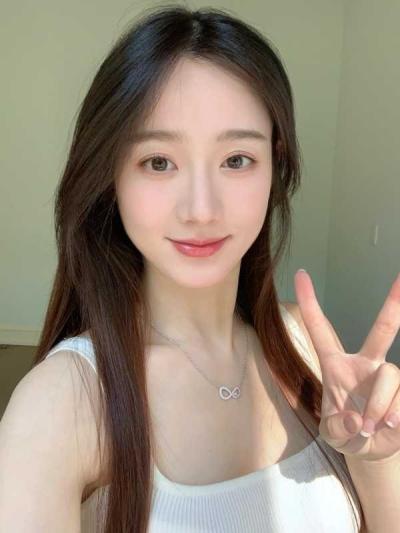 宝安精品白领性感御姐范极品-莉娜