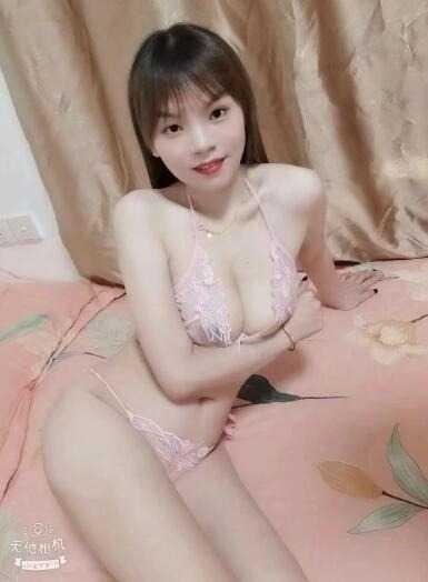 花都刚下海新人性感风骚服务-羽儿