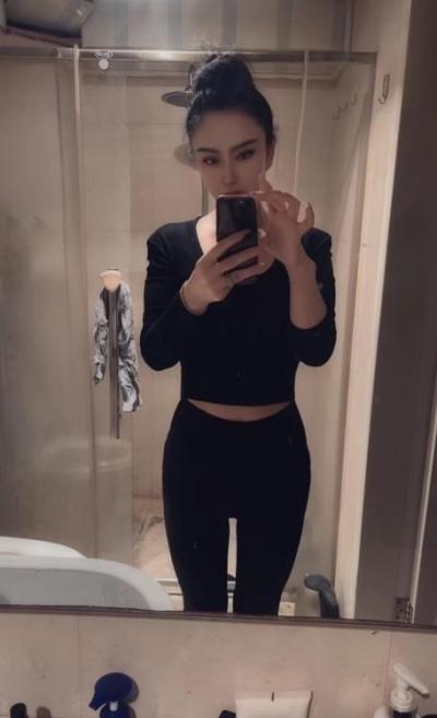 美艳长腿少妇