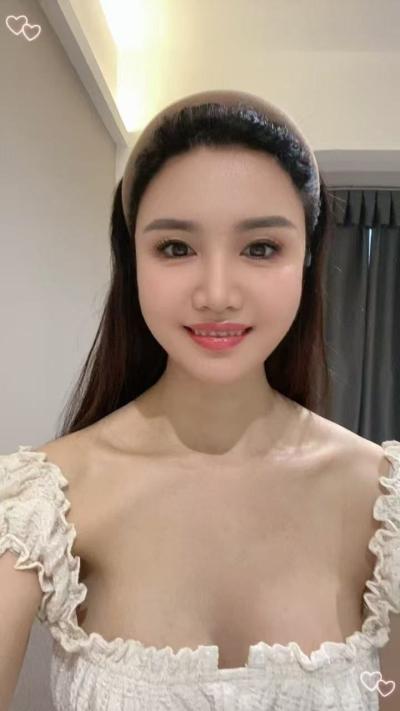 大奶御姐抓龙筋