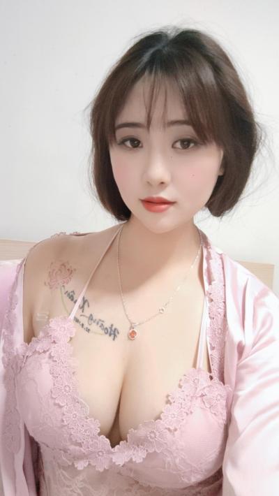 白云三元里新人小萱