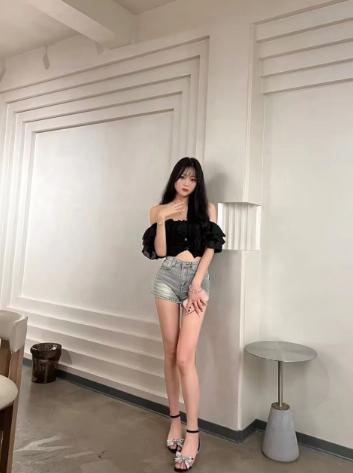 性感迷人小姐姐