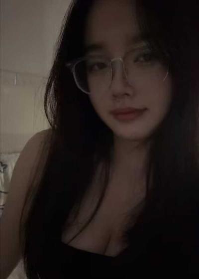 龙华初次下海服务-妞妞