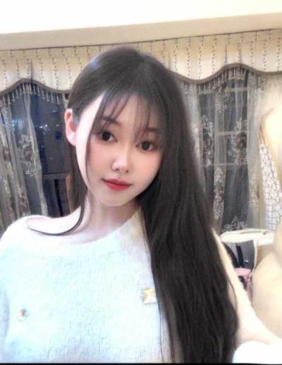 南山清纯嫩妹初次下海服务-樂樂