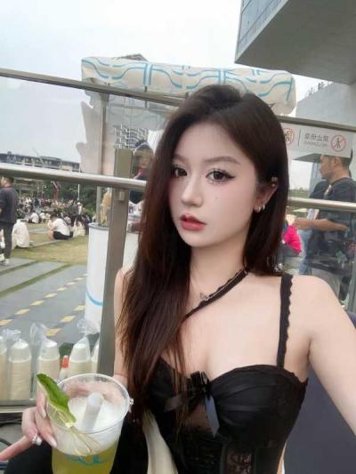 花都天然美白女生兼职-露诗