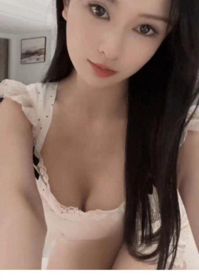 身材很棒的小仙女