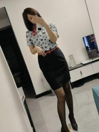 熟女小妞