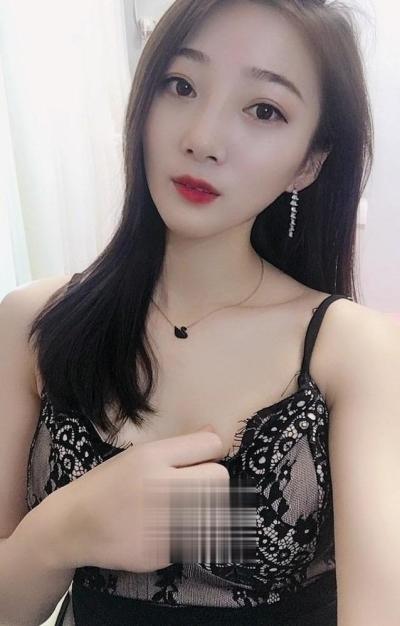 性感妩媚的熟女姐姐