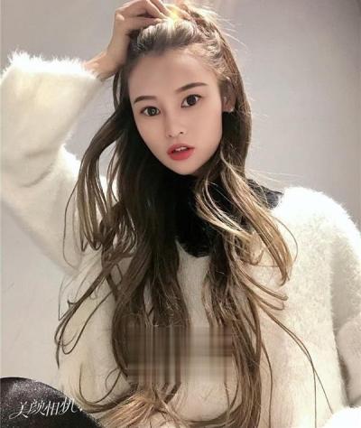 身材超级性感很紧的妹子