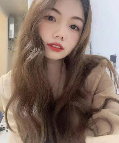 刚出道的小妹真实的妹子