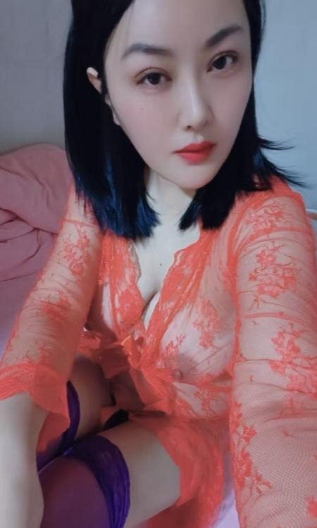 思思过年在线