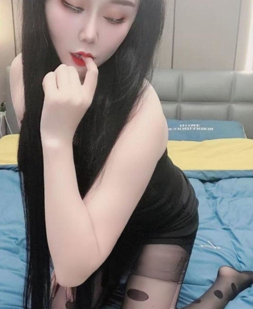 海曙黑丝诱惑身材